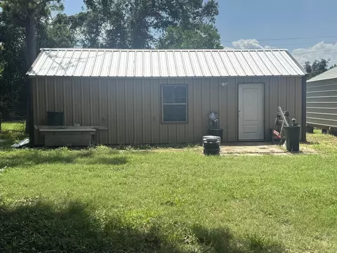 146 Catamaran Cir, Blessing, TX 77419