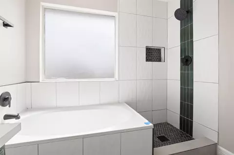 Bath - 2406 Pinpoint Dr, Spring, TX 77373 photo 6 of 6