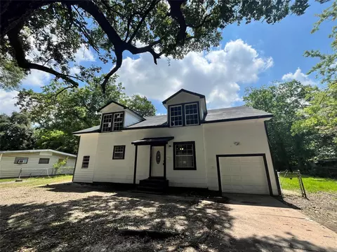 3975 Howard St, Beaumont, TX 77705