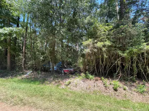000 County Road 3252, Cleveland, TX 77327