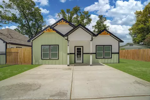 5919 Rietta St, Houston, TX 77016