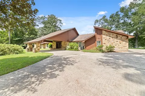 601 Brandon Rd, Conroe, TX 77302