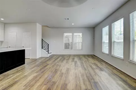 7042 Plum Creek Terrace Ln, Houston, TX 77087