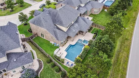 View/Area - 27614 Long Cliff Ln, Spring, TX 77386 photo 2 of 4