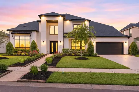 10631 Crystal Spring Dr, Missouri City, TX 77459