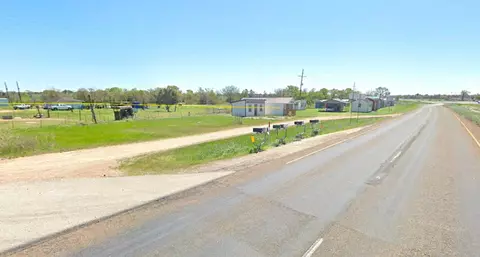 10401 N Highway 6 Loop S, Navasota, TX 77868