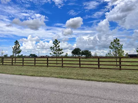 Exterior - lot7 Old Columbus Rd, Sealy, TX 77474 photo 2 of 4