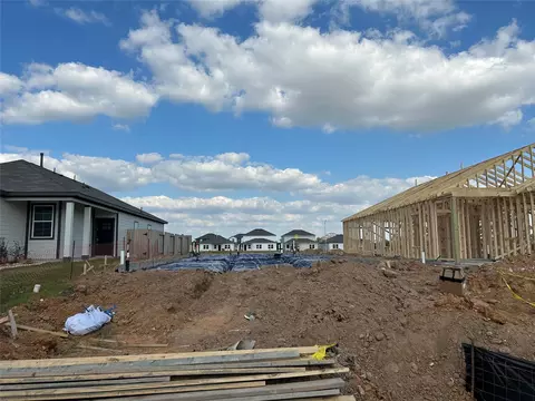Exterior - 17214 King Eider Rd, Waller, TX 77484 photo 2 of 4