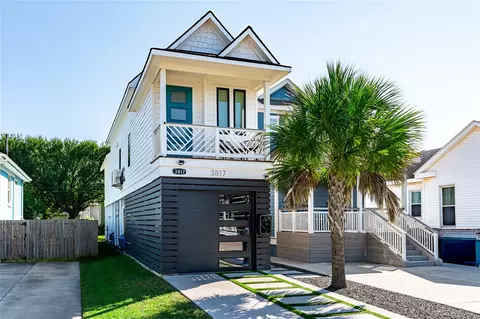 3817 Ave R, Galveston, TX 77550