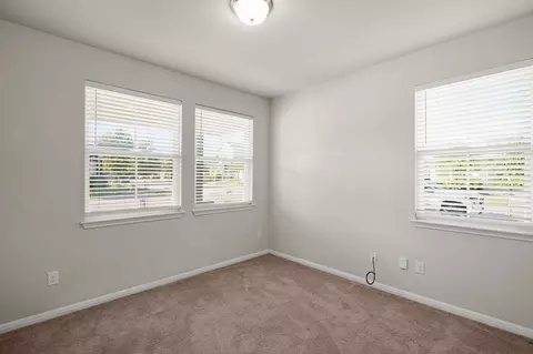 Bedroom - 241 E Broade St, Leander, TX 78641 photo 3 of 4