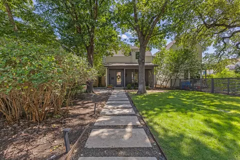 1603 W 39th 12 St #A, Austin, TX 78756