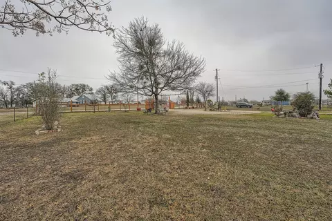 145 Alyssa Loop, Bastrop, TX 78602 photo 34