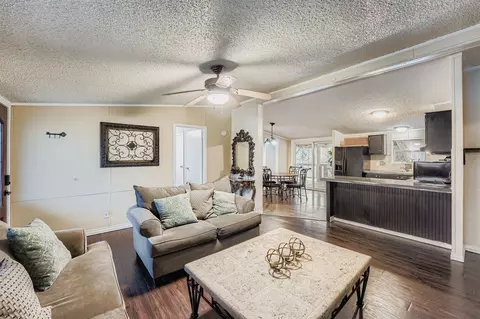 145 Alyssa Loop, Bastrop, TX 78602 photo 9