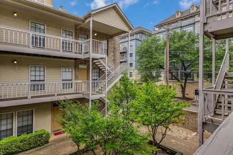 715 W 22nd 12 St #208, Austin, TX 78705