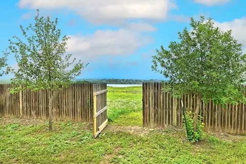 132 Mansfield Lake Trl, Kyle, TX 78640