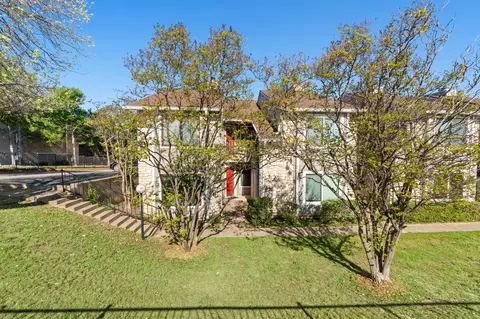 1750 Timber Ridge Rd #102, Austin, TX 78741