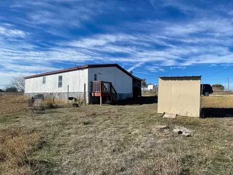 342 Misty, Bertram, TX 78605 photo 3