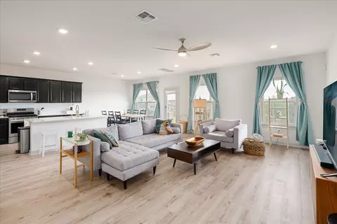 2109 Ettalee Ct, Austin, TX 78754