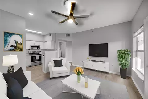 2320 Gracy Farms Ln #823, Austin, TX 78758