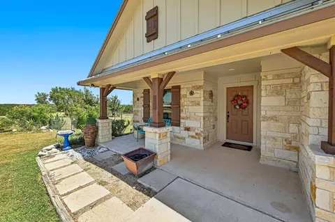 Exterior - 560 Saddle Ridge Dr, Bertram, TX 78605 photo 2 of 6