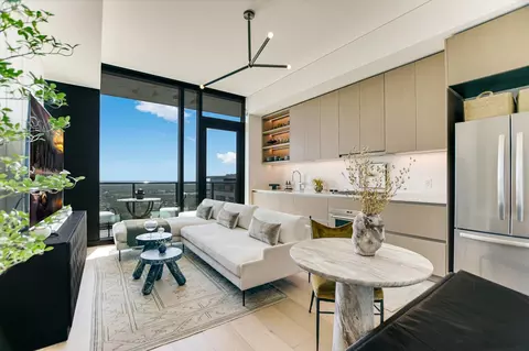 610 Davis St #2607, Austin, TX 78701