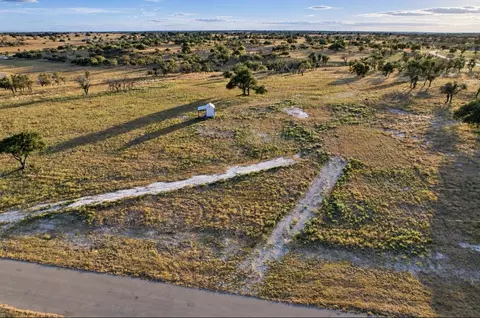 54 Badger Ridge Rd, Fredericksburg, TX 78624