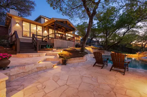 604 Furlong Dr, Austin, TX 78746