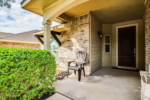Exterior - 124 Compass Ln, Kyle, TX 78640 photo 2 of 8