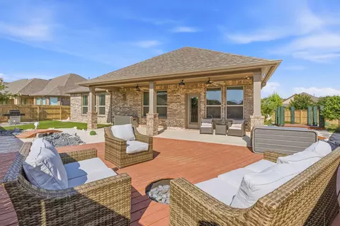 12616 Twisted Root Dr, Manchaca, TX 78652