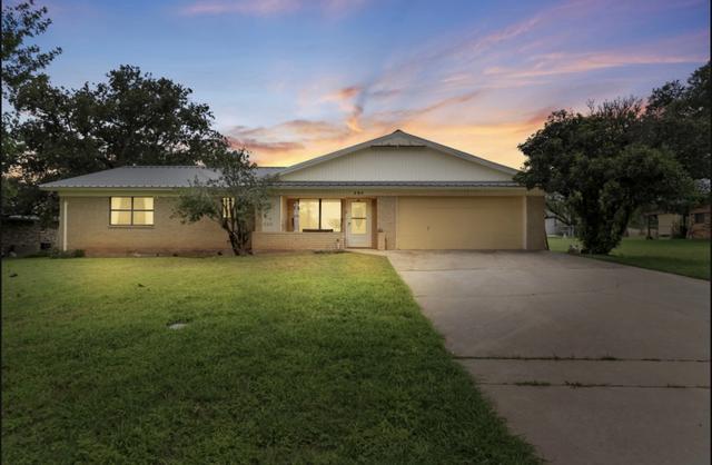 301 Reven Acres Dr, Kingsland, TX 78639