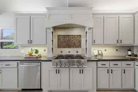 Kitchen - 12710 Aries Loop, Willis, TX 77318 photo 2 of 2