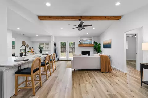 2110 Malvern Hill Dr, Austin, TX 78745