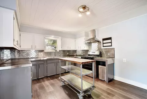 Kitchen - 717 S Laurel Ave, Luling, TX 78648 photo 1 of 5