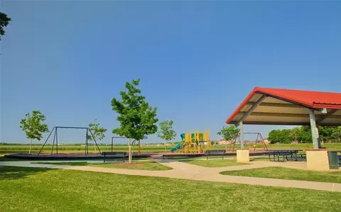 Exterior - 1061 Violet Ln, Kyle, TX 78640 photo 10 of 12