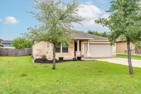 Exterior - 1061 Violet Ln, Kyle, TX 78640 photo 4 of 12