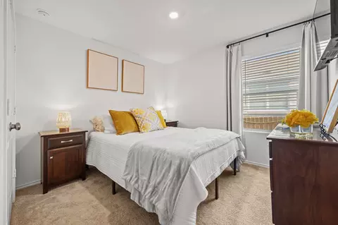 Bedroom - 2428 Four Waters Loop, Georgetown, TX 78628 photo 4 of 4