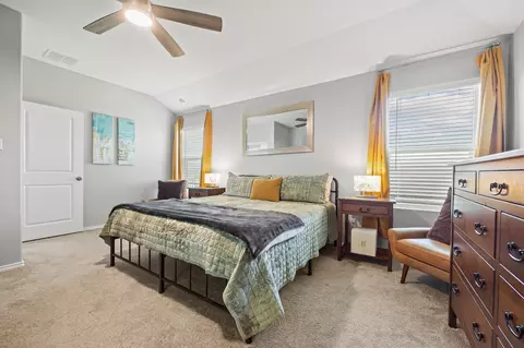 Bedroom - 2428 Four Waters Loop, Georgetown, TX 78628 photo 2 of 4