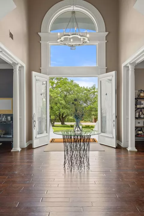 Entry Way - 7609 Sandia Loop, Austin, TX 78735 photo 2 of 3