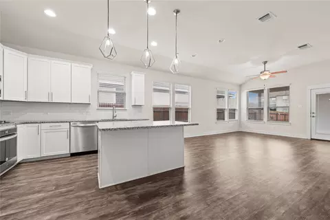 120 Cascata Way, Liberty Hill, TX 78642