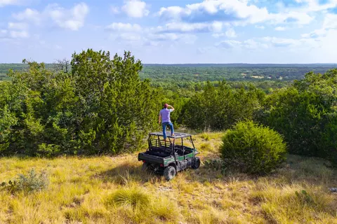 572 Turner Rd, Junction, TX 76859 photo 4