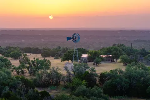 572 Turner Rd, Junction, TX 76859