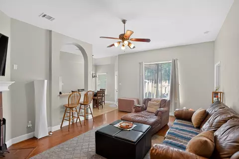 238 Johnnys Way, Kyle, TX 78640