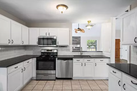 Kitchen - 2510 Beverly Cv, Leander, TX 78641 photo 1 of 2