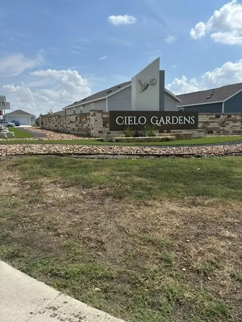 Other - 632 Commander Abbott Dr, Jarrell, TX 76537 photo 1 of 10