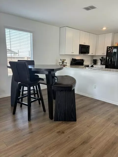 Dining - 632 Commander Abbott Dr, Jarrell, TX 76537 photo 1 of 1