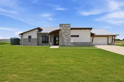 374 County Road 236, Florence, TX 76527