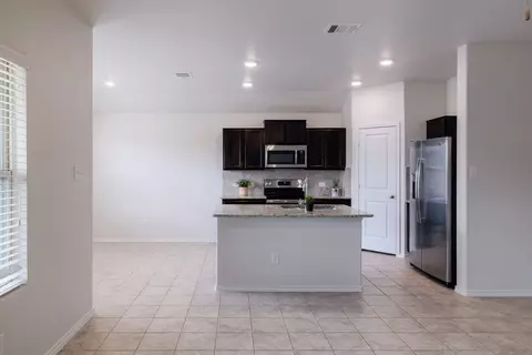 Kitchen - 824 Tabernash Dr, Leander, TX 78641 photo 1 of 3