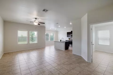 Living - 824 Tabernash Dr, Leander, TX 78641 photo 1 of 2