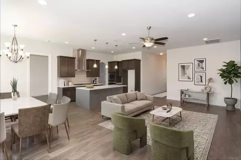 4733 Collins St, Round Rock, TX 78681