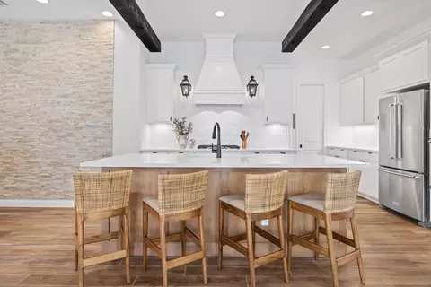 925 Indian Hawthorne Dr #GH-39, Georgetown, TX 78628
